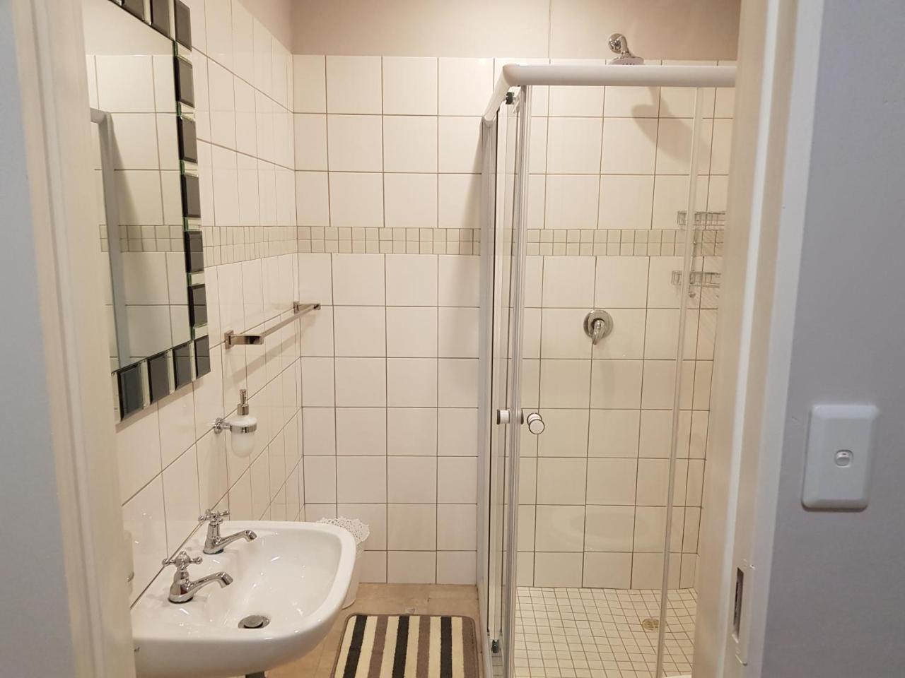 Hotel Ry Courtyard Oshakati Zewnętrze zdjęcie